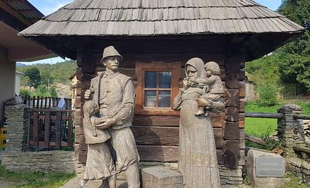 Пам'ятник заробітчанам — Фото 1