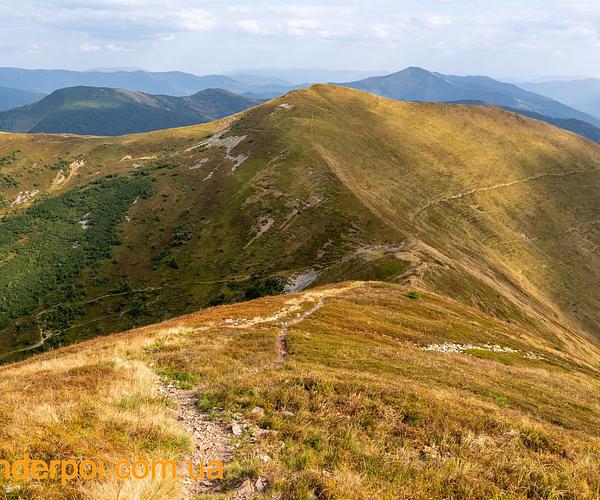 Хребет Пішконя