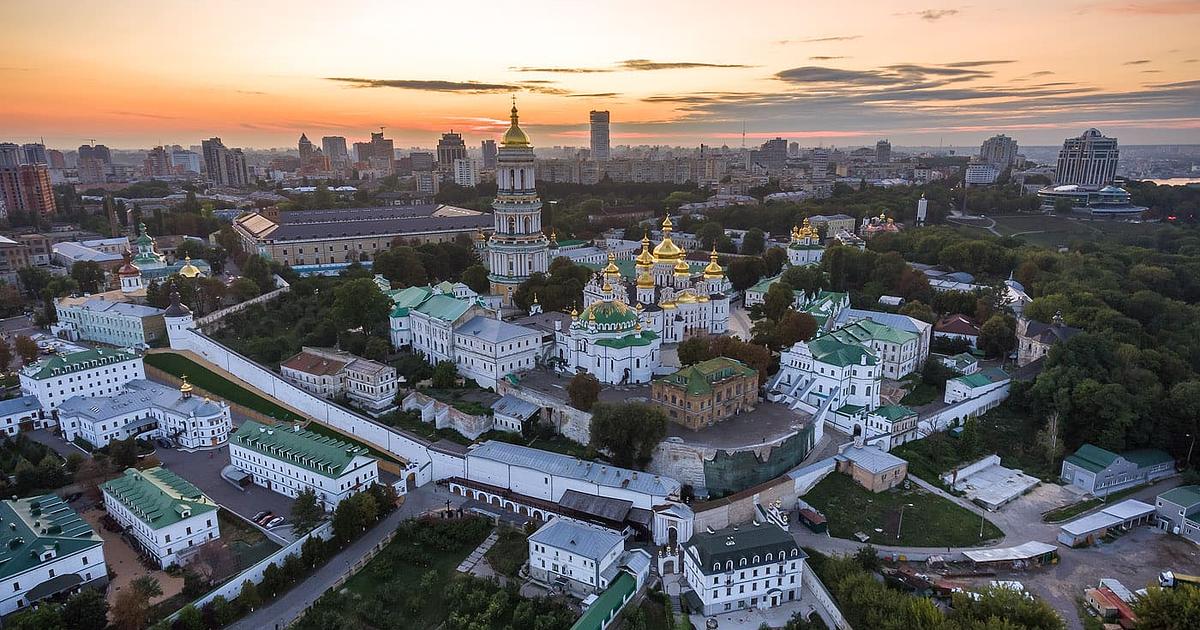 Де зупинитися у Києві 2026: готелі, апартаменти та безпечні райони
